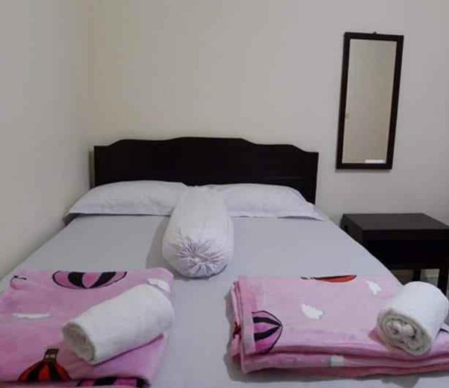 Mawar Bed And Breakfast Bajawa Exteriör bild